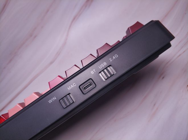 好：黑爵MK87无线游戏机械键盘新葡京三